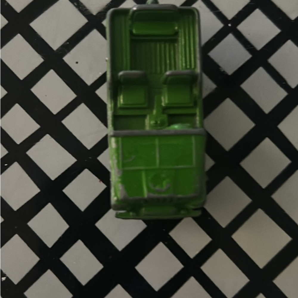 Colorful Toy Car Set - Picture 2 of 9